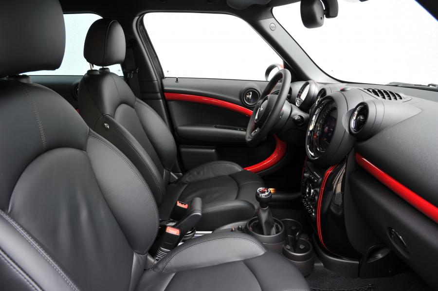  Mini Countryman JCW 2012 года  (фото 47 из 211)